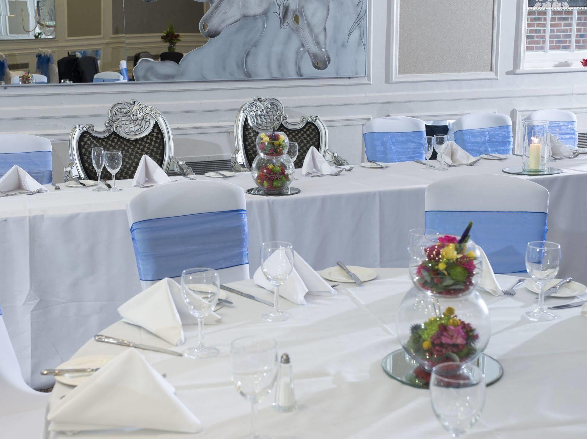 The Spread Eagle Hotel Thame Exteriér fotografie